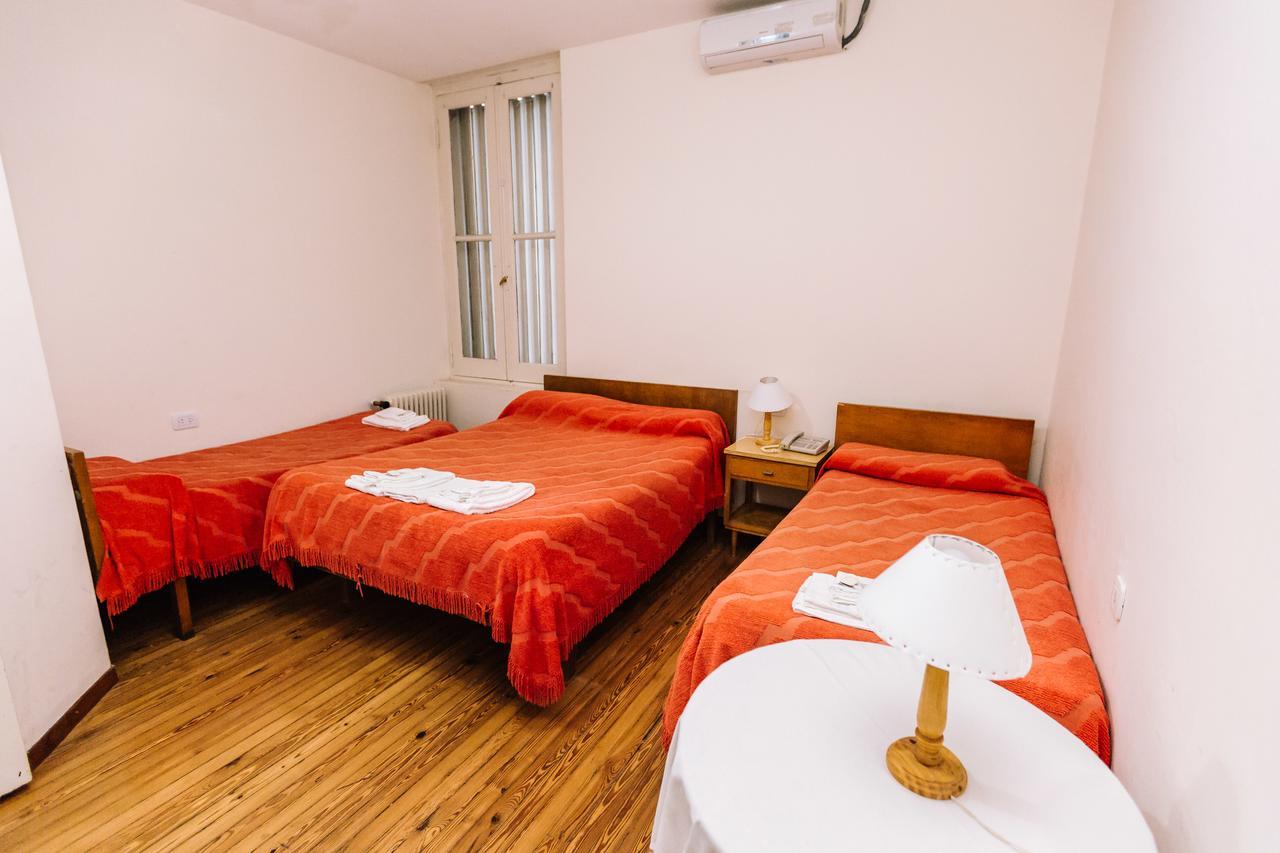 Hotel Avenida *
